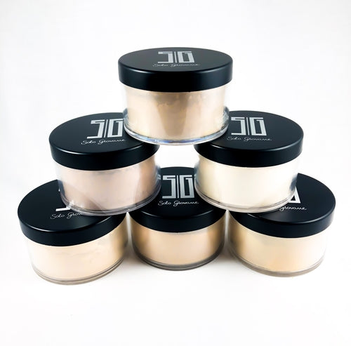 Cosmetolux Mineral Powder #6 in a compact container, showcasing the fine, natural mineral makeup with a smooth, matte finish.