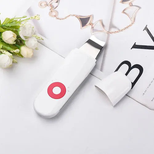 Ultrasonic Skin Scrubber Deep Cleaning EU Red Cosmetolux